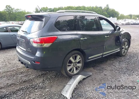 2013 Nissan Pathfinder Platinum z USA, uszkodzony, nr VIN 5N1AR2MM1DC653259